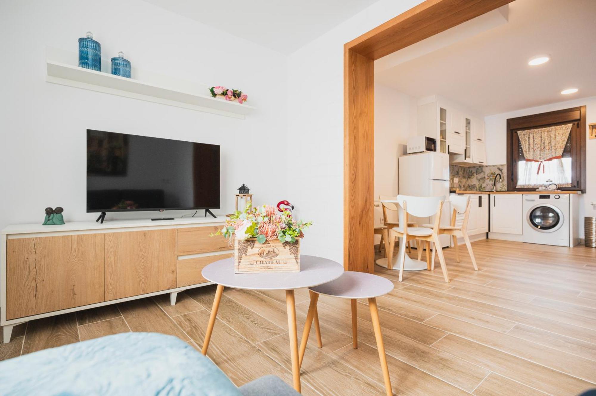 Apartamentos Luis Arzua Bagian luar foto